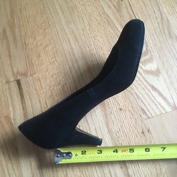 Black Suede Steve Madden Heels - Picture 5 of 5